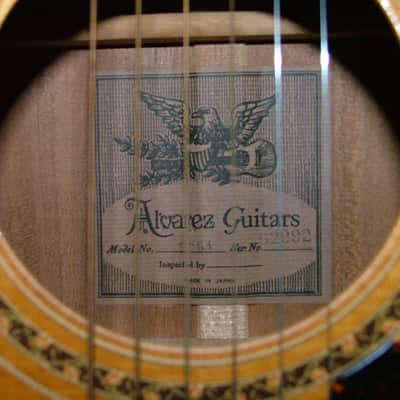Alvarez 5064 (1982 or older) Natural, with rare Florentine Cutaway image 9