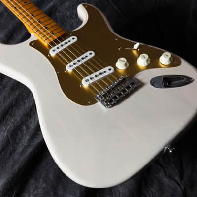 Fender Japan ST-54 Stratocaster Olympic 1990-1991 - White - VERY GOOD condition image 6