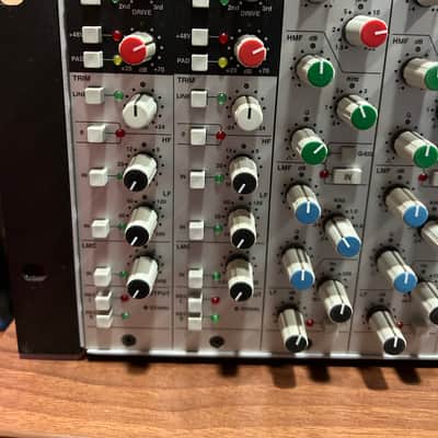 SSL X-Rack (2x VHD Input Module XR627, 2x EQ Module (xr625), 2x EQ Module (xr425), Stereo Bus Compressor Module (xr626)) image 5