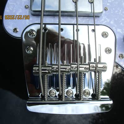 Squier Paranormal Rascal HH Bass Guitar, 2023, NOS, Charcoal Metalic image 6