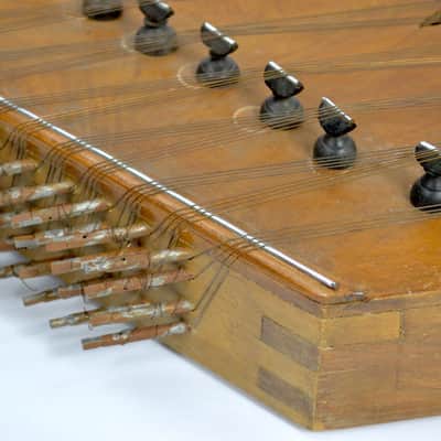 Persian Santoor image 2