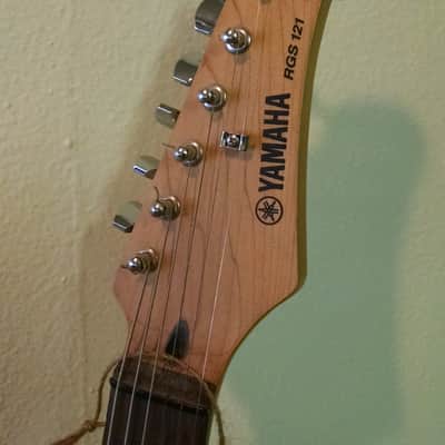Yamaha RGS 121 Black image 4