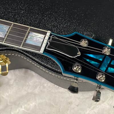 NEW! Gibson Les Paul Custom Peacock Widow - Monster Flame Top! Limited Edition - Weighs in at 8.4 lbs - Authorized Dealer - G07563 image 4