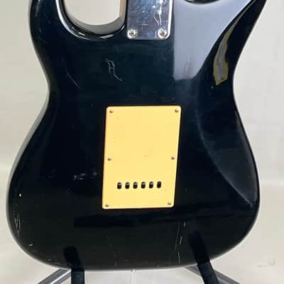 Squier Standard Stratocaster with Rosewood Fretboard 2001 - 2013 - Black Metallic image 2