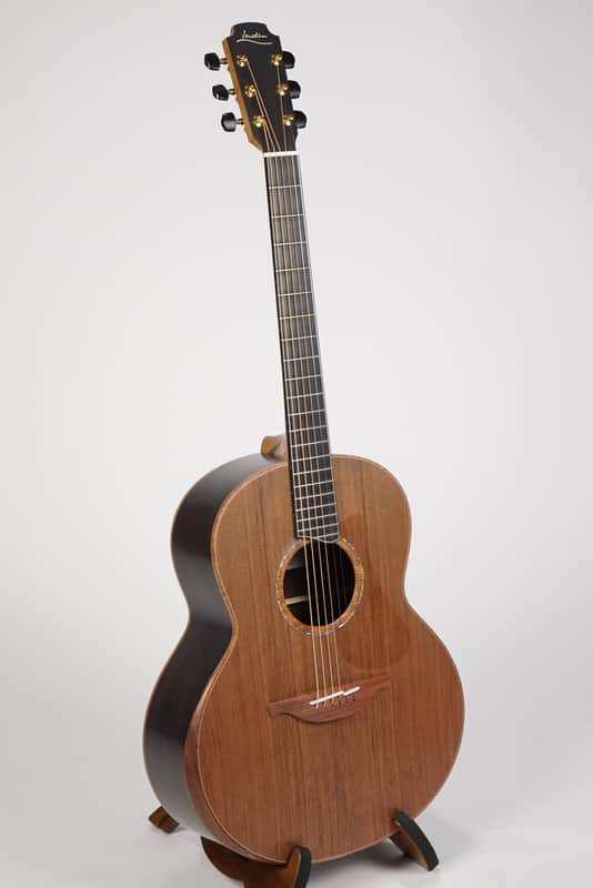 Lowden F50-ABLK-SRW 50 Series w African Blackwood B&S Sinker Redwood Soundboard Size F