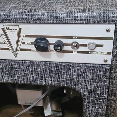 Supro Vintage Combo Tube Amp Amaxing Sounding Amp image 7