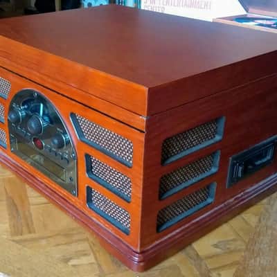 Crosley Rochester CR66 image 2