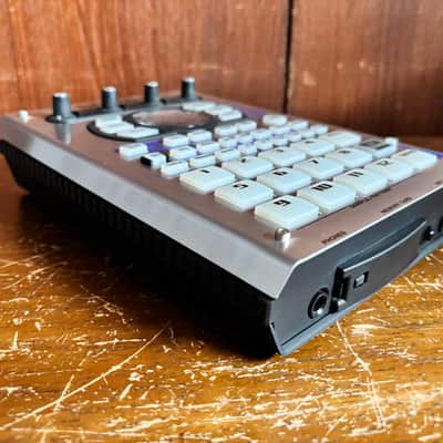 Roland SP-404 Sampling Workstation w/ power supply image 10