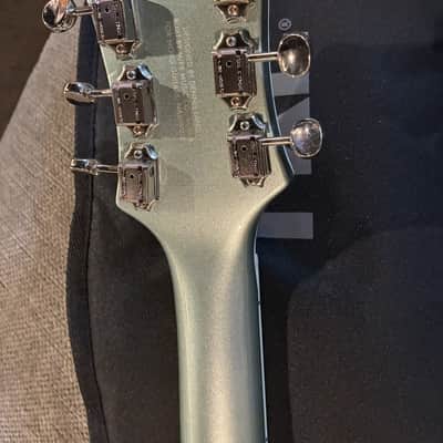 Rivolta Guitars Combinata XVII-Limited - Ice Blue Sparkle image 3