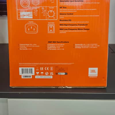 JBL 306P MkII 2-Way 6.5" Active Nearfield Studio Monitors (Pair) 2010s - Black image 3