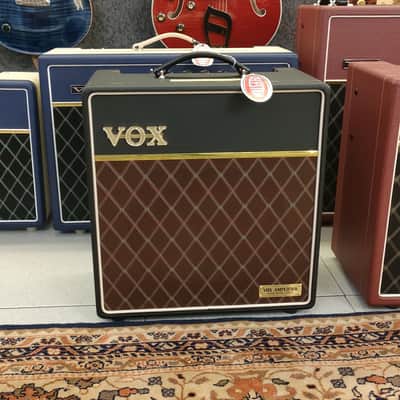 Vox AC4HW1 Hand-Wired 4-Watt 1x12" Celestion Greenback Guitar Comb image 5
