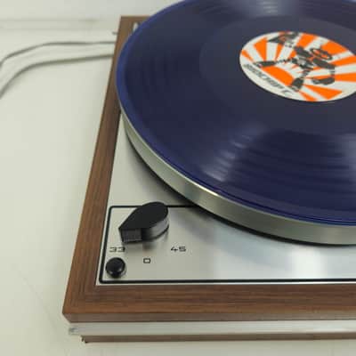 Thorens - TD 166 - 2-Speed Belt-Drive Suspended Chassis Turntable - New Belt image 3