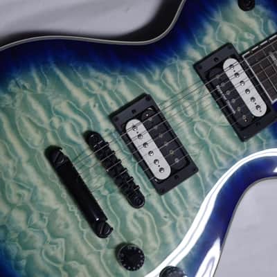 Dean Thoroughbred Select Quilt Top electric guitar Ocean Burst - Trans Blue w/ Case image 5