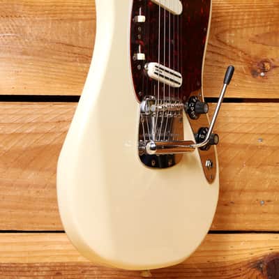 Fender MG-69 Mustang Reissue MIJ Olympic White w/ Duncan Pickup 20316 image 7