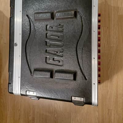 AMS NEVE 1081R + 12 × 1081 Red Modules — Complete System + Gator 4U suspended Flight Case + Remote Control image 17