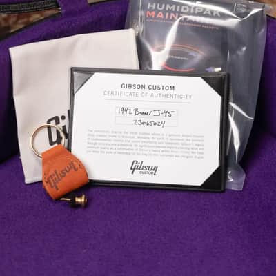 Gibson Custom Shop 1942 Banner J-45 Acoustic Guitar - Vintage Sunburst with Hardshell Case image 13