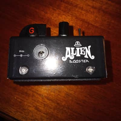 MG Pedals Alien Booster image 2