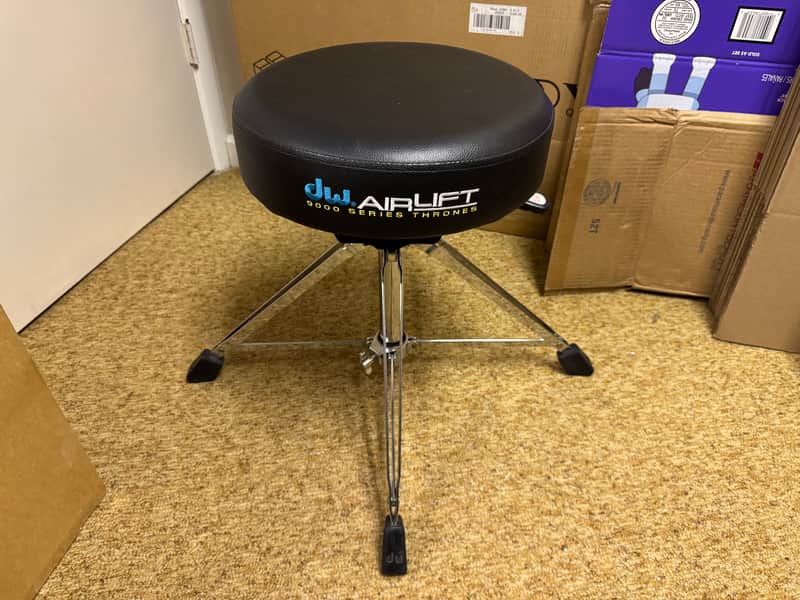 DW Drum Workshop 9000 Series Heavy Duty Air-lift Throne - Hydraulic - Round Top image 1