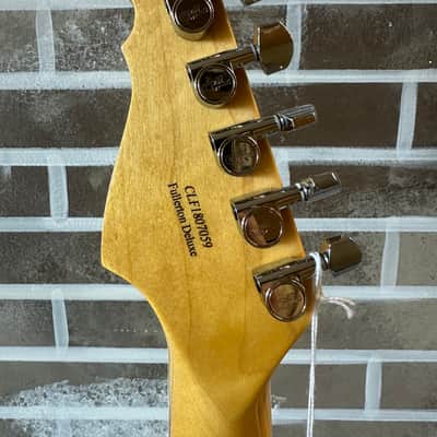G&L Fullerton Deluxe Legacy 2018 - Lake Placid Blue image 6