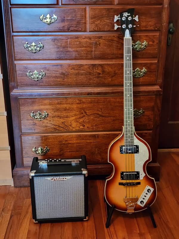 Rogue VB100 - Sunburst with Ashdown Amp image 1