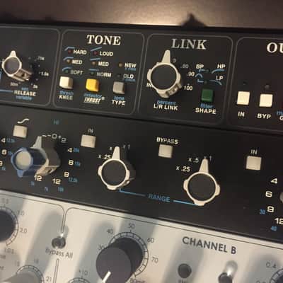API Mix Buss / Mastering Bundle: 2500 Stereo Bus Comp & 5500 Stereo Bus EQ - Special Extras Included image 4