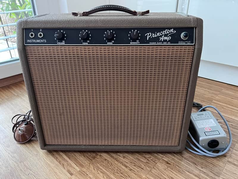Original 1962 Fender Princeton Amp USA FULLERTON brownface image 1