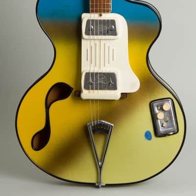 Wandre  BB Model Semi-Hollow Body Electric Guitar (1961), black tolex hard shell case. image 3