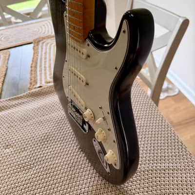 Fender Stratocaster Deluxe 2006-2008 - Faded Black Burst Nitrocellulose image 11