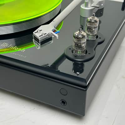 McIntosh MTI100 Integrated Tube Turntable image 10