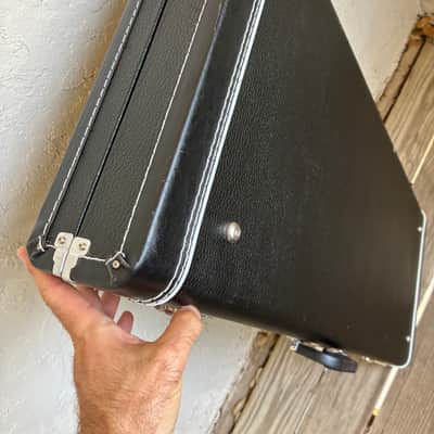 Fender Classic Series Wood Jazzmaster / Jaguar Guitar Case 2010s - Black electric guitar hard shell Case image 15