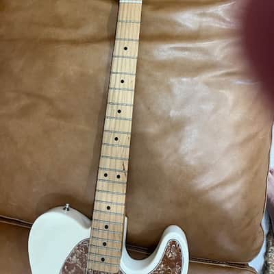 Fender Classic Series '60s Telecaster with Rosewood Fretboard 2015 - Olympic White with custom pick guard image 3