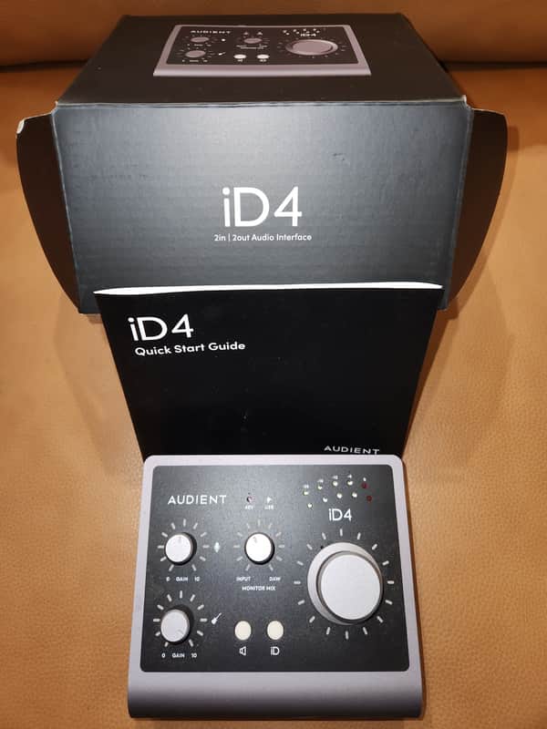 Audient ID4 Recording Interface - Black image 1