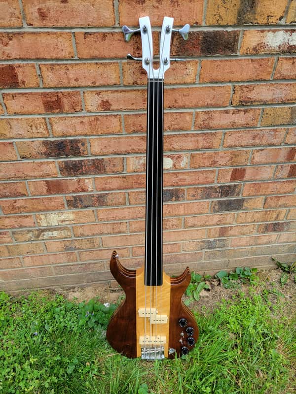 1980 Kramer Model DMZ 6000 Fretless Aluminum Neck Bass Guitar Great Player & Sound With Orig. Case image 1