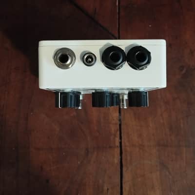 Drolo Stamme[n] V4 2020 - Present - White image 3
