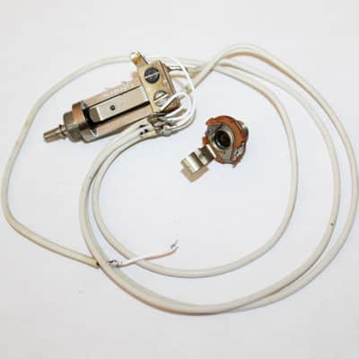 Vintage 1970's Gibson Switchcraft 3 way Toggle Switch image 2