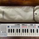 Casio PT-20 29-Key Mini Synthesizer 1980s - White