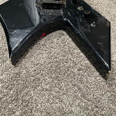 B.C. Rich Platinum series Warlock - Black image 4
