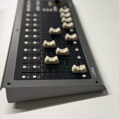 Softube Console 1 Fader USB DAW Control Surface 2019 - Gray image 5