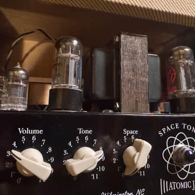 Swart Space Tone Atomic Jr 5-Watt 1x8" Guitar Combo 2011 - Present - Various image 3