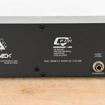 Peavey QF 131 31-Band Graphic Equalizer CG01453 image 8