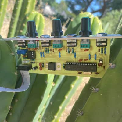 Ladik Quant Q-010 eurorack quantizer image 2