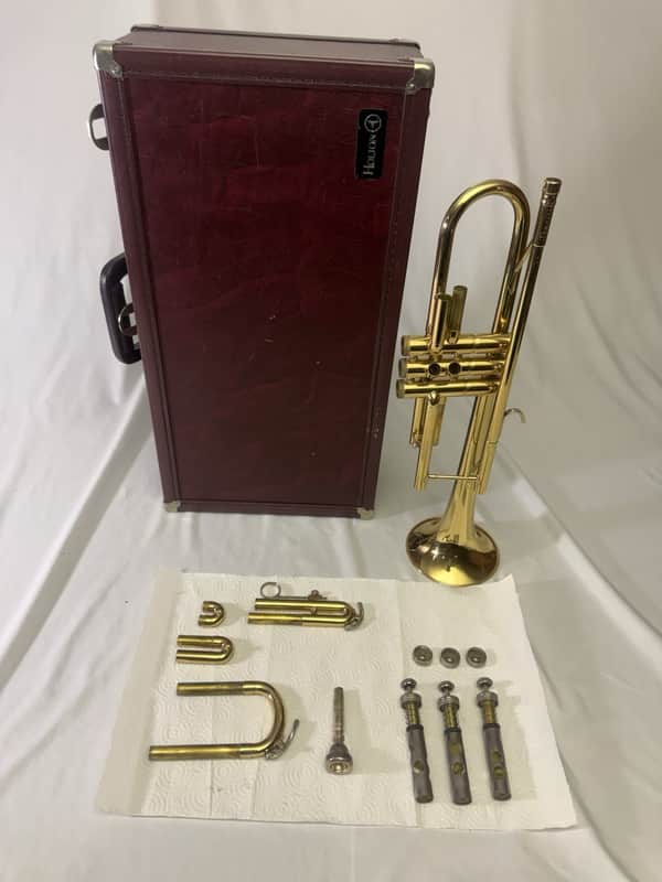 Holton T602