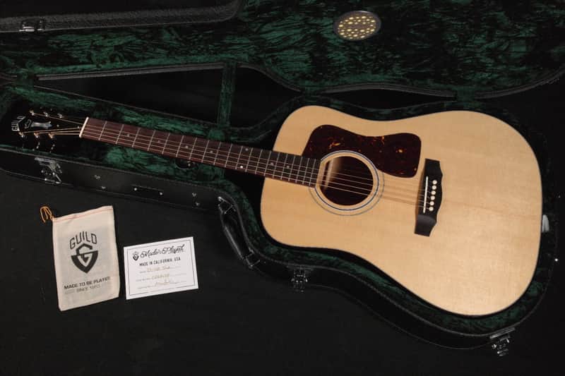 Guild D-40 USA Traditional Natural with Case 130 image 1