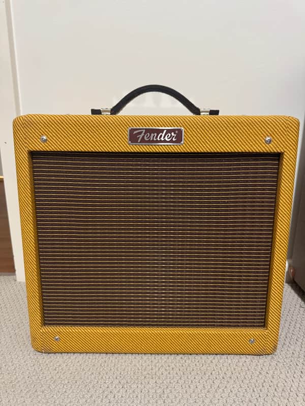 Fender Pro Junior IV 15-Watt 1x10" Guitar Combo 2018 - Present - Lacquered Tweed image 1