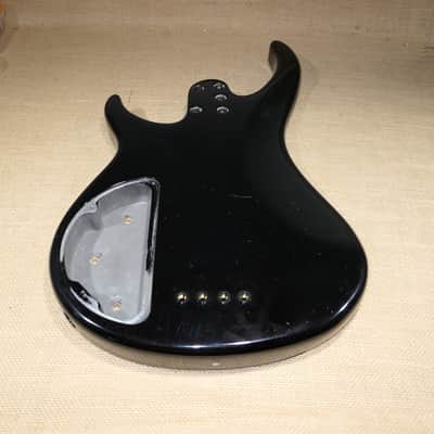 Body Sunburst, Genuine Peavey Millennium Standard 4-string P-Bass Made in USA Custom Shop image 7