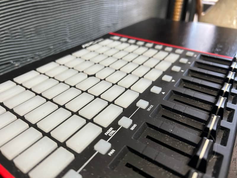 Akai APC Mini MKII MIDI Controller 2023 - Present - Black image 1