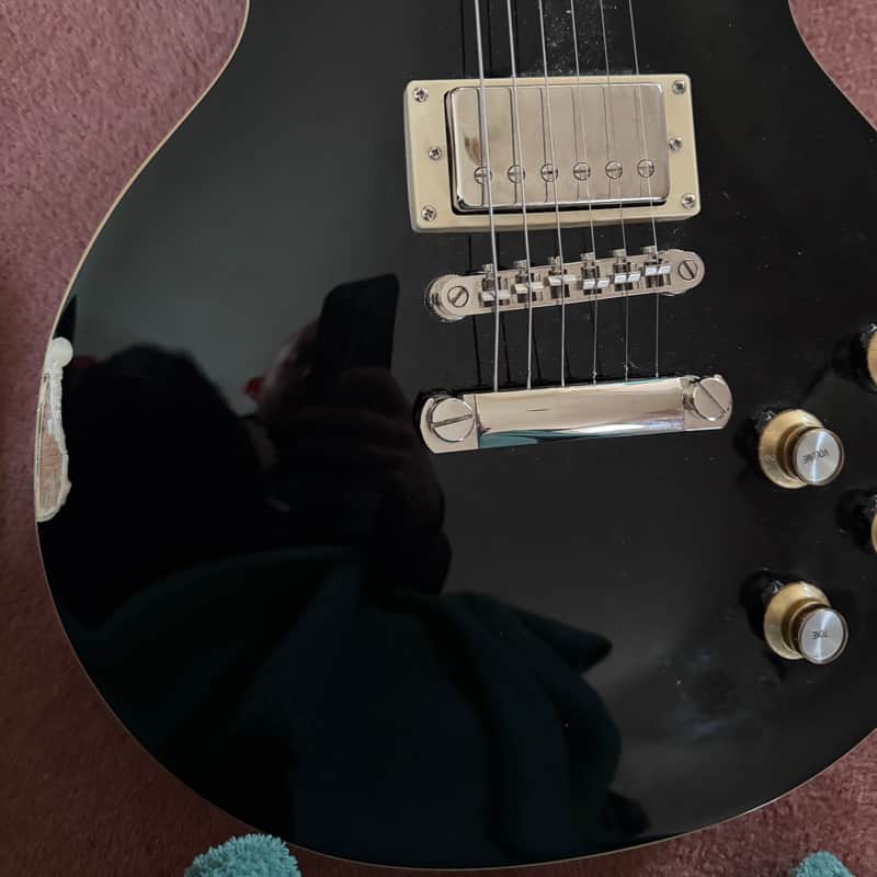 2020 – Present Epiphone Les Paul Standard ’60s Ebony