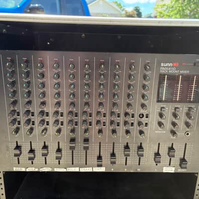 Sunn RMX4110 Rack mounted mixer image 1