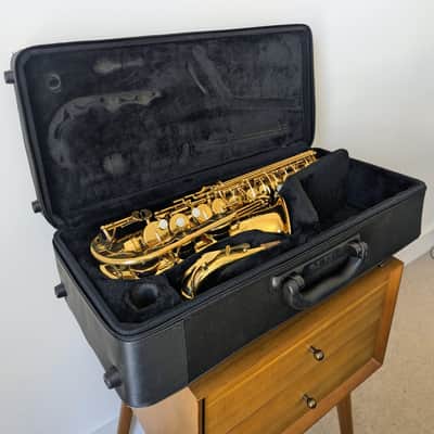 Yamaha YAS-275 Alto Saxophone image 14