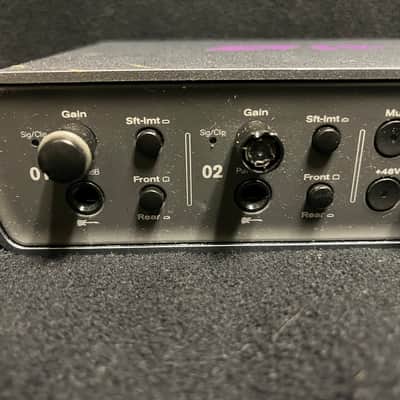 Avid MBox 3 USB Audio Interface 2010s - Silver / Black image 2